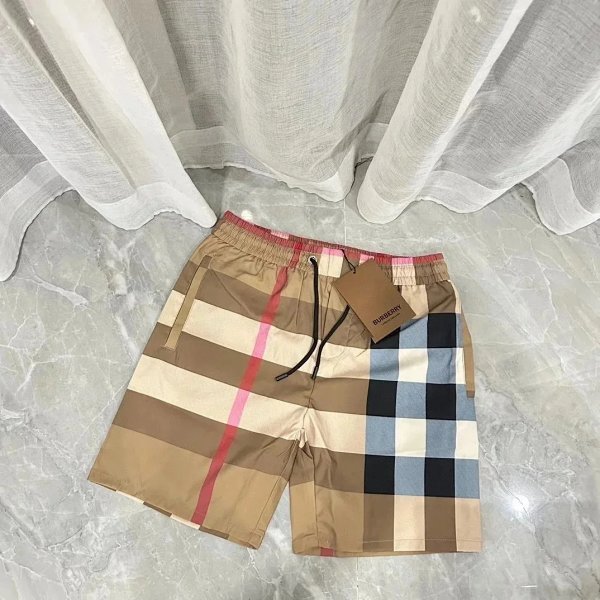 ph004 Burberry Shorts