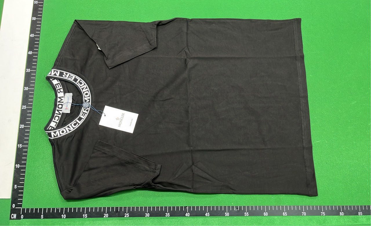 ph005 Moncler Tee