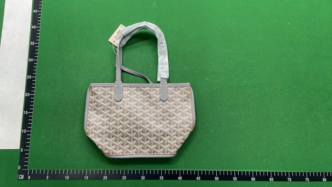 ph025 Goyard Bag
