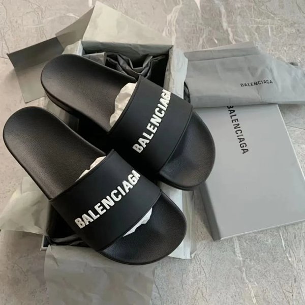 ph040 Balenciaga Slides