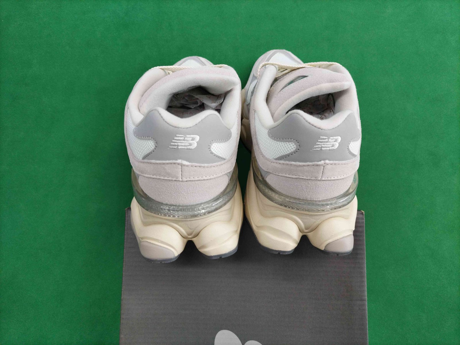 ph054 New Blance 9060