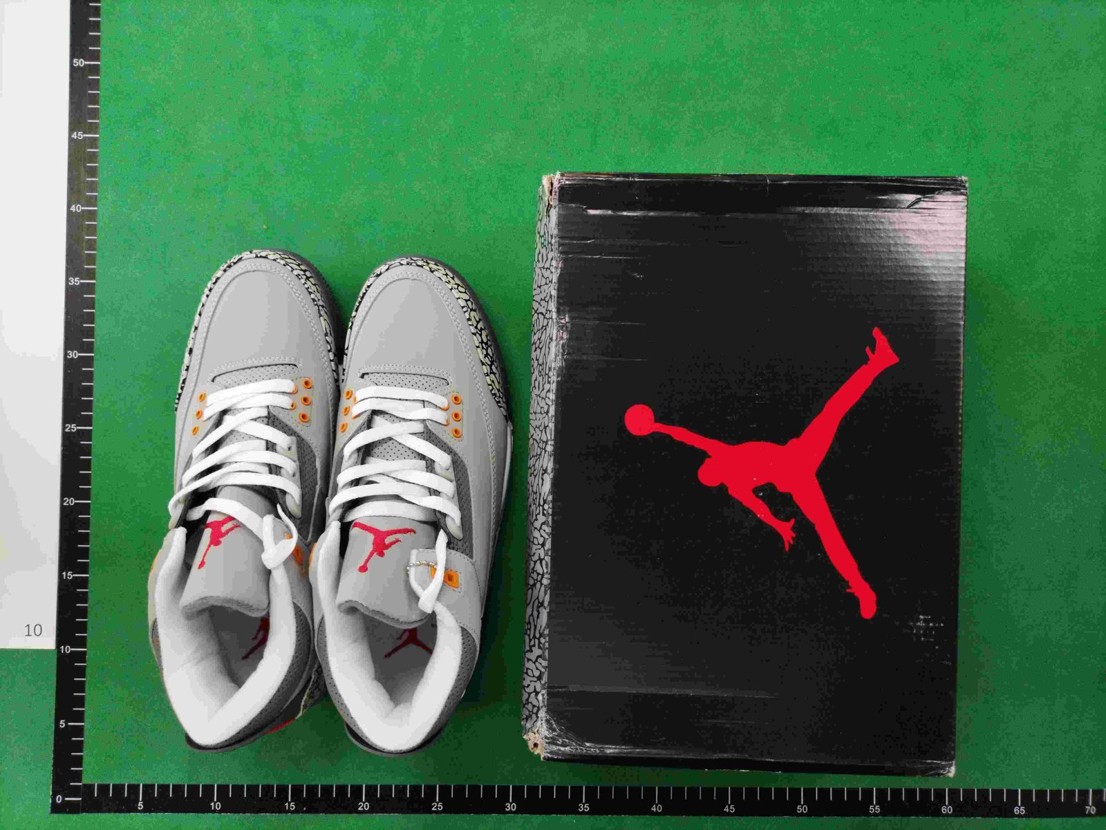 ph055 Air Jordan 3