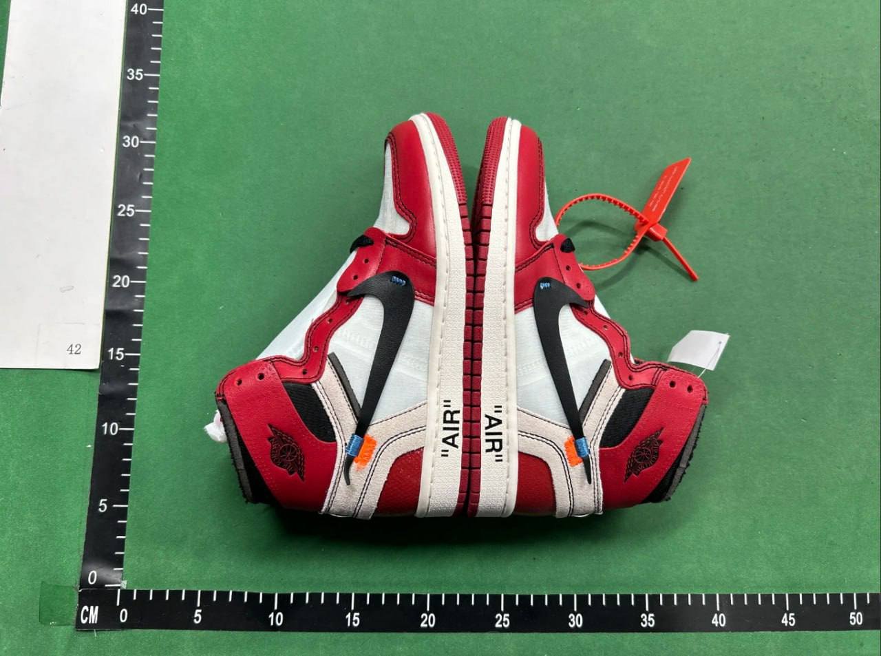 ph067 Jordan 1 Travis Scott