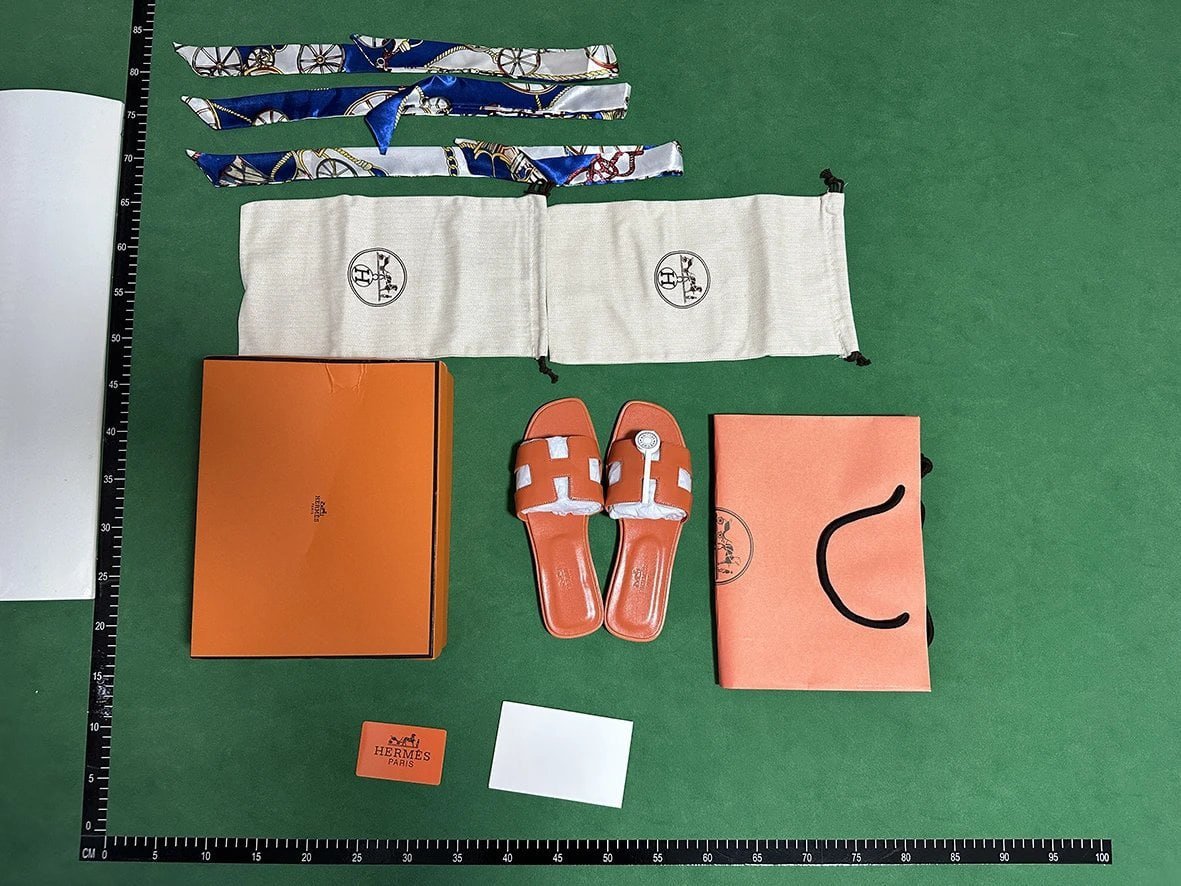 ph101 Hermes   Slide Slippers