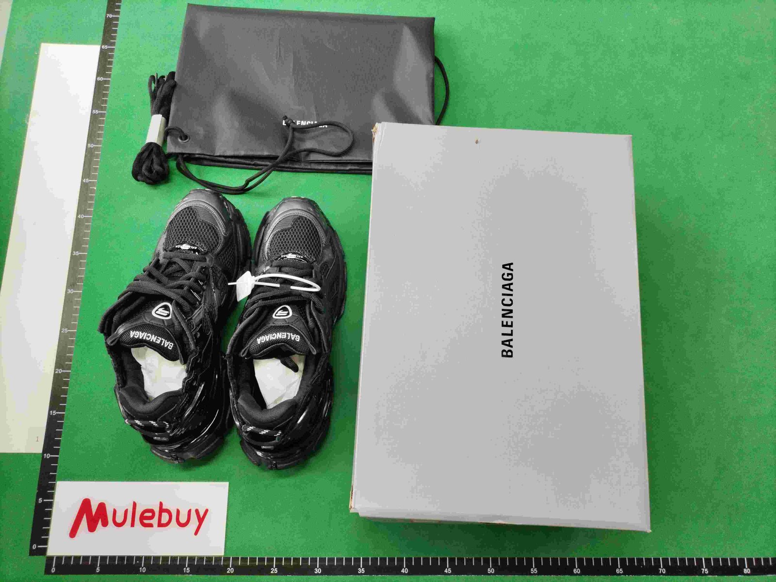 ph077 Balenciaga Runner