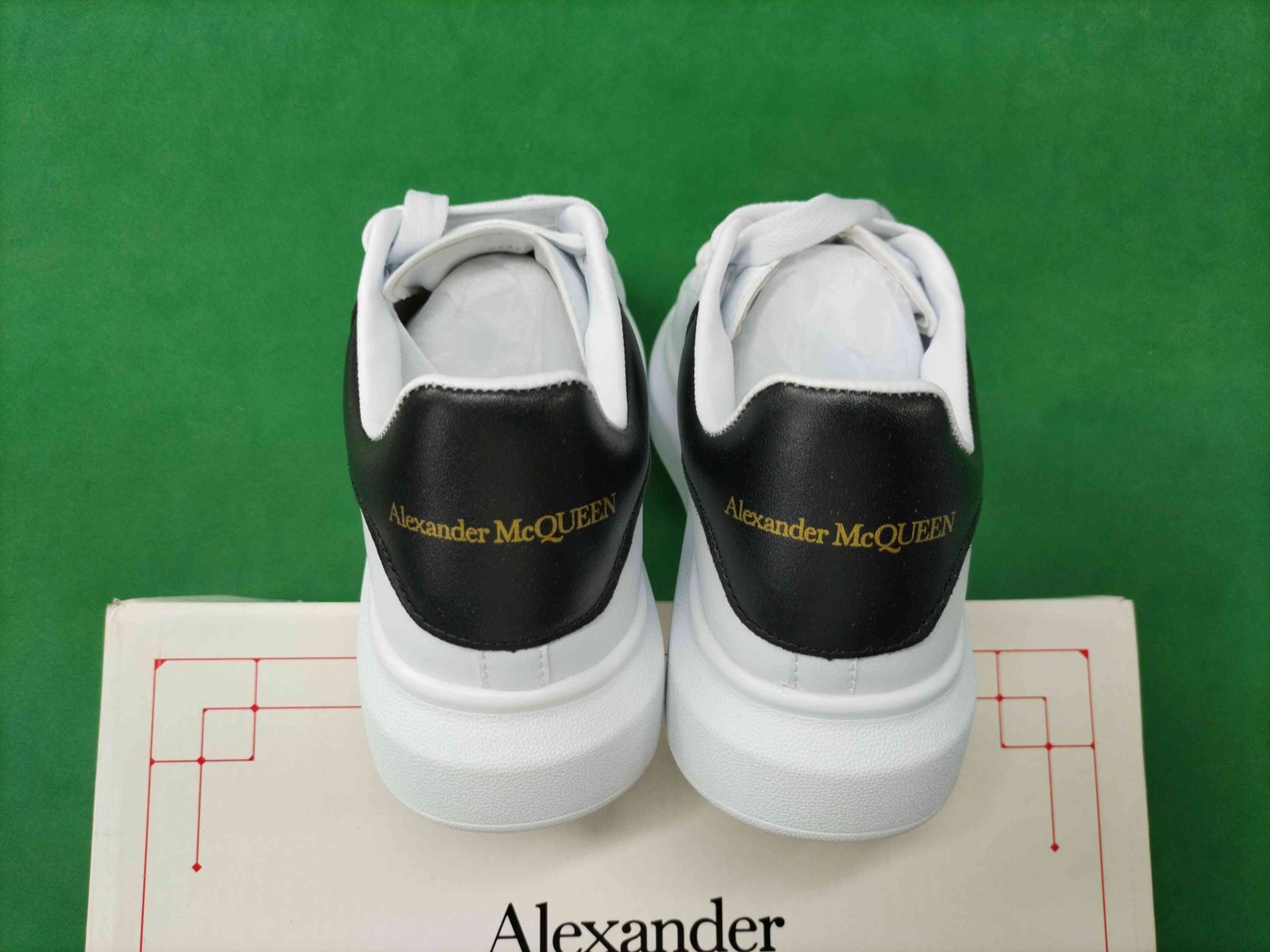 ph078 Alexander McQueen