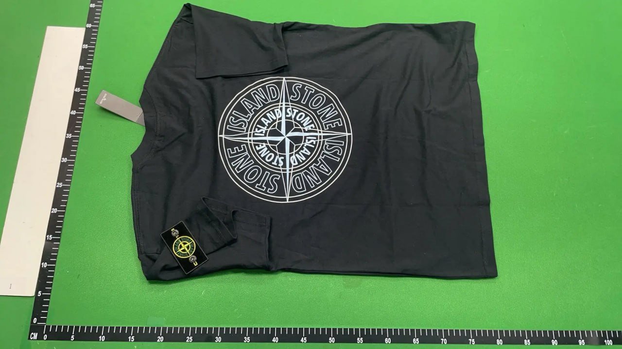 ph085 Stone Island Tee