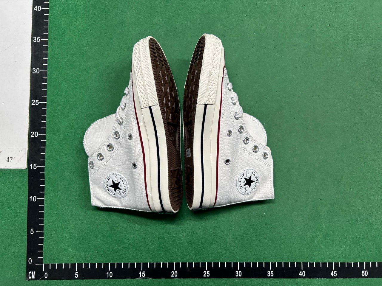 ph090 Converse 1970
