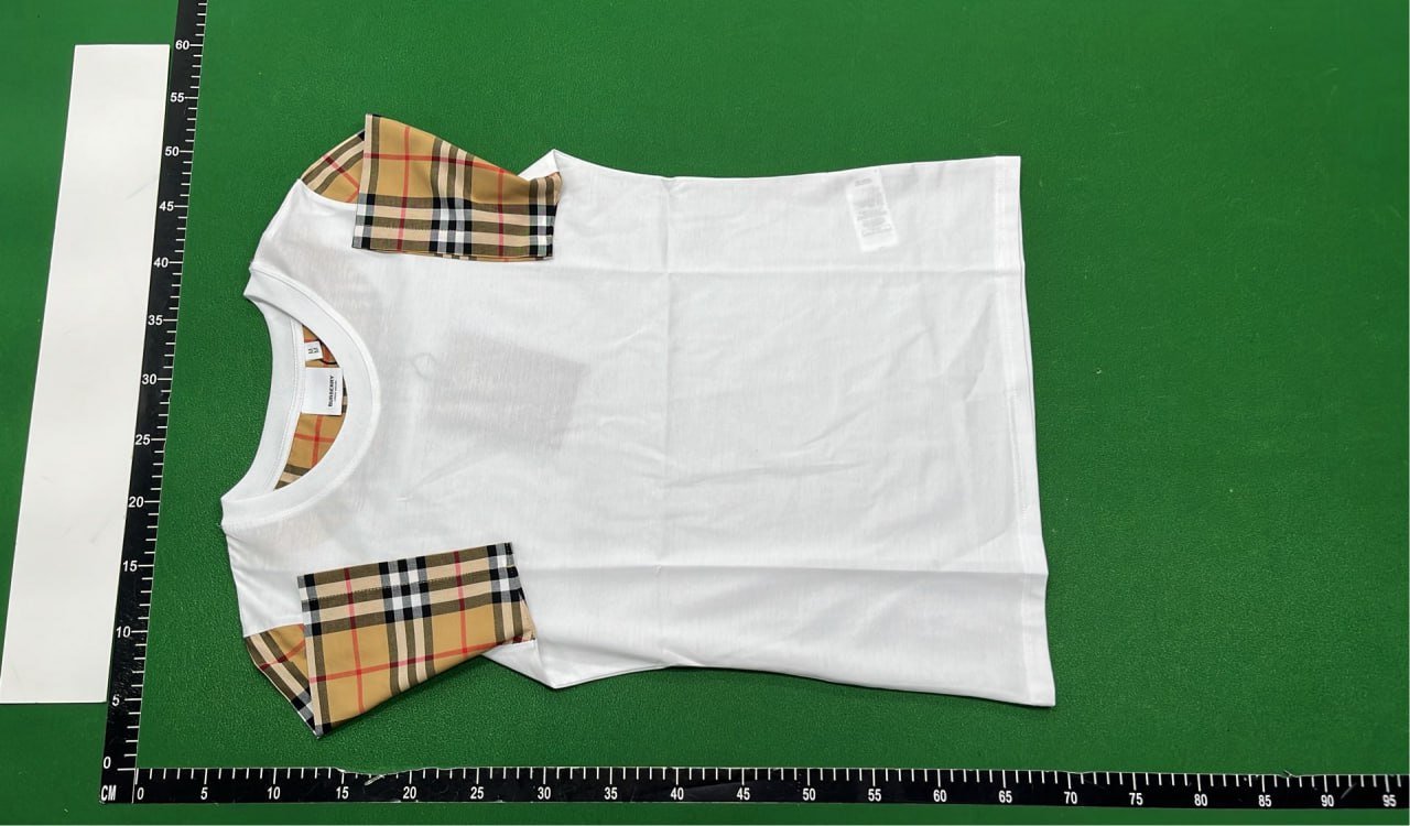 ph093 Burberry Tee