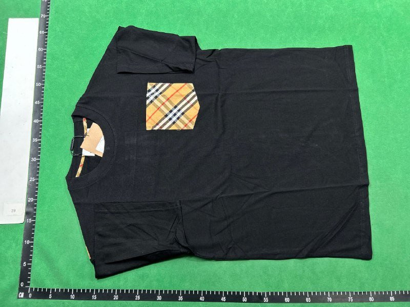 ph093 Burberry Tee