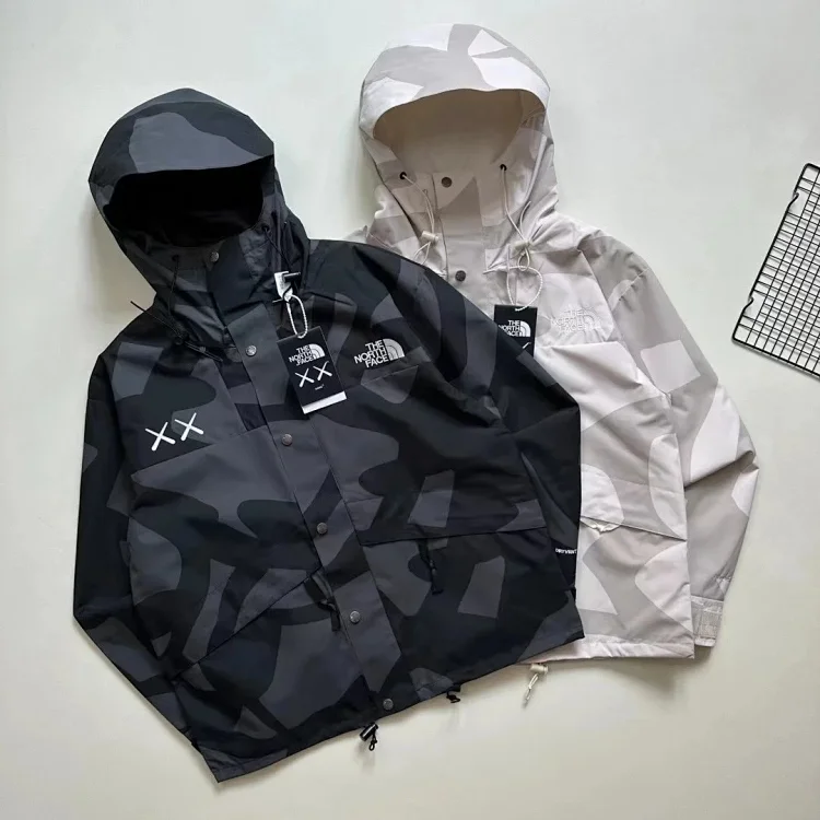  Kaws X TNF Jacket